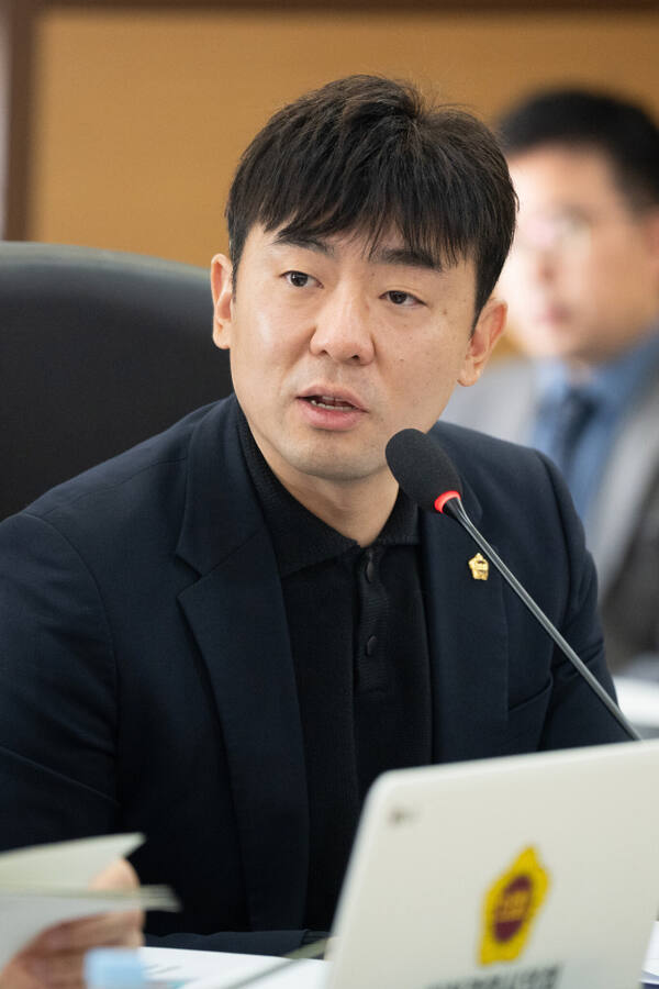 신성영 인천시의원(국민의힘·중구2). 시의회 제공