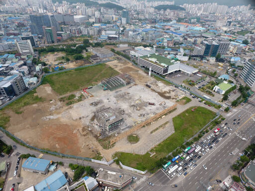 국토교통부 노후공업지역 활성화 시범사업지이자 1기신도시 평촌·산본 재건축 이주택지로 발표된 군포시 당정동 일반공업지역 내 옛 유한양행부지 전경. 군포시 제공