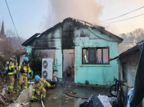 화성 정남면 전자부품 제조공장 기숙사 화재현장. 경기도소방재난본부 제공