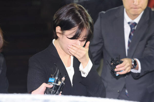 음주사고를 일으키고 지난해 10월 18일 서울 용산경찰서에서 조사를 마친 뒤 차량으로 향하는 문재인 전 대통령의 딸 문다혜씨. 연합뉴스