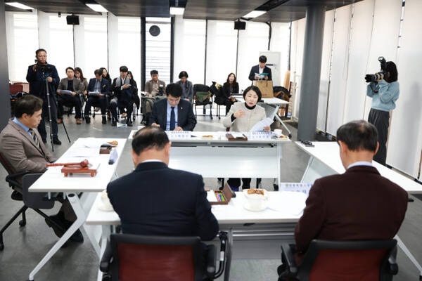 11일 오전 용인시 기흥구 백남준아트센터에서 제24차 대한민국특례시의회의장협의회 회의가 용인시의회 주관으로 진행되고 있다. 용인특례시의회 제공