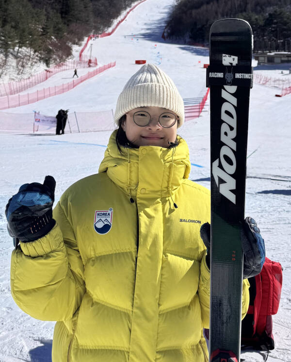 제106회 전국동계체육대회 스키 알파인 여초부 슈퍼대회전 金 김세인. 선수 제공