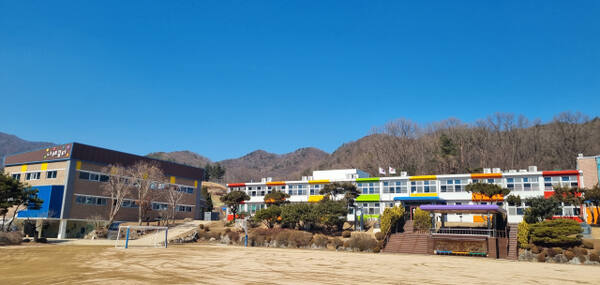 남양주 조안초등학교 전경. 조옥봉기자