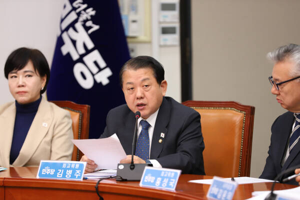 더불어민주당 김병주 의원이 24일 최고위원회의에서 발언하고 있다. 의원실 제공