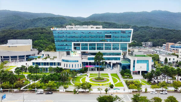 이천시청 전경. 이천시 제공