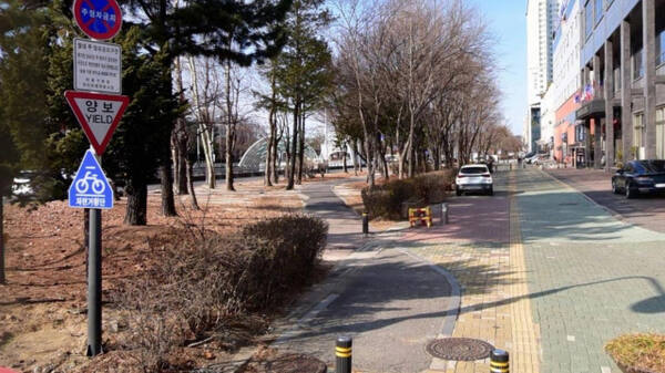 안산시의 관문인 단원구 중앙동 중앙대로 전경. 구재원기자