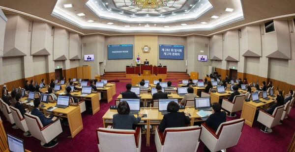 부천시의회 본회의장 전경. 의회 제공