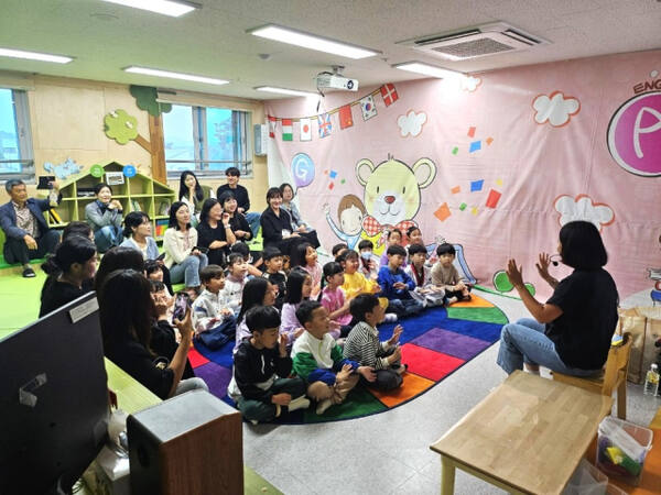 경기 지역의 한 유치원이 학부모 동행 교육을 진행하고 있다. 사진은 기사 내용과 관계없음. 경기일보DB