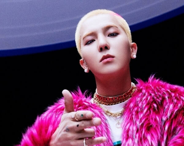 가수 송민호. YG엔터테인먼트 제공