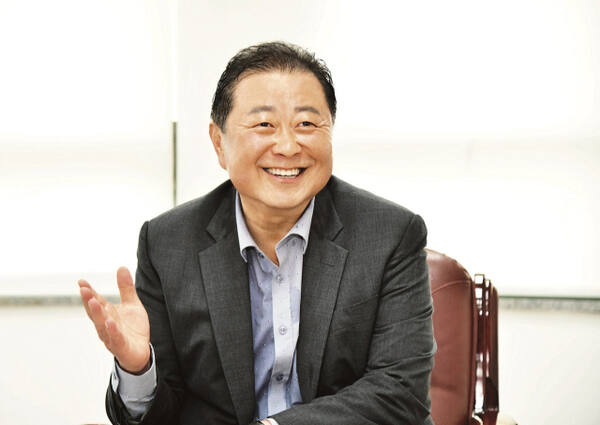 (인터뷰용) 김경일파주시장. 파주시제공