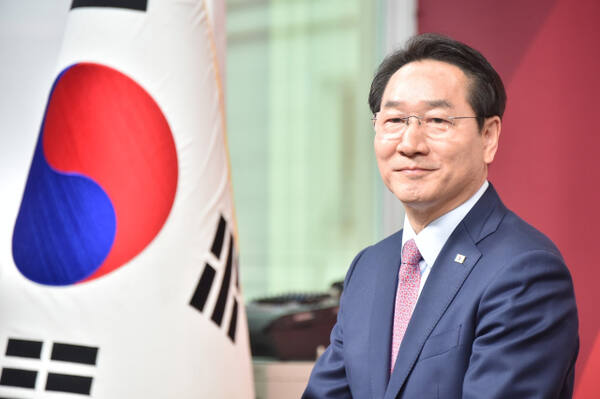 제21대 대통령 선거에 국민의힘 경선 후보로 나선 유정복 인천시장. 유정복 인천시장 SNS