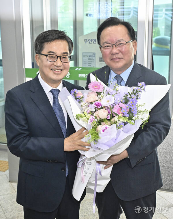 김동연 경기도지사, 김부겸 전 국무총리와의 만남 [포토뉴스]