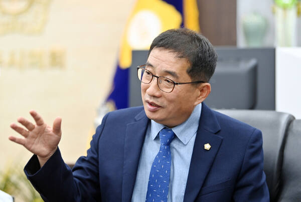 박대성 파주시의회 의장. 파주시의회 제공