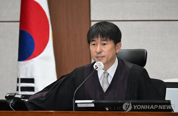 룸살롱 접대 의혹을 받는 서울중앙지법 지귀연 부장판사. 연합뉴