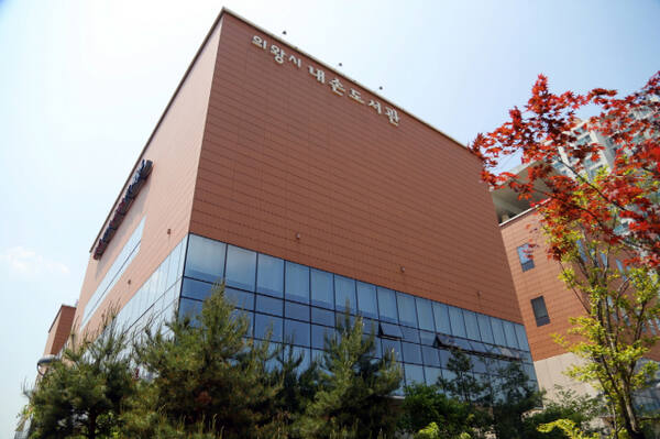 의왕시 내손도서관 전경. 의왕시 제공