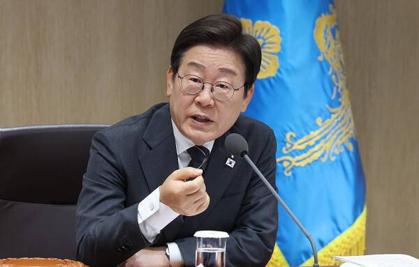 이재명 대통령이 19일 용산 대통령실에서 열린 국무회의에서 발언하고 있다. 연합뉴스