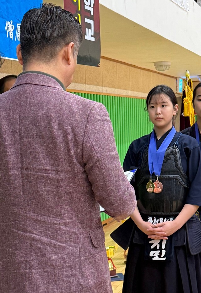 여중부 개인전 우승자 박지민.문원중 제공