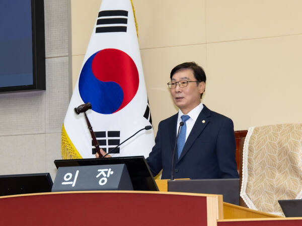 제9대 후반기 부천시의회 김병전 의장.부천시의회 제공