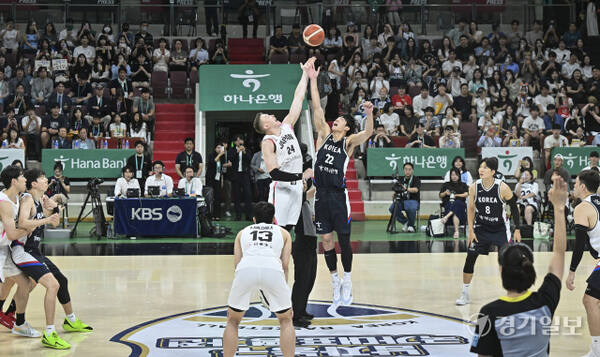 대한민국 남자농구 대표팀, 일본과의 평가전 2차전에서 84-69로 승리 [포토뉴스]