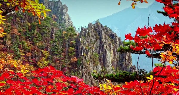금강산, 유네스코 세계유산 등재...북한서 3번째