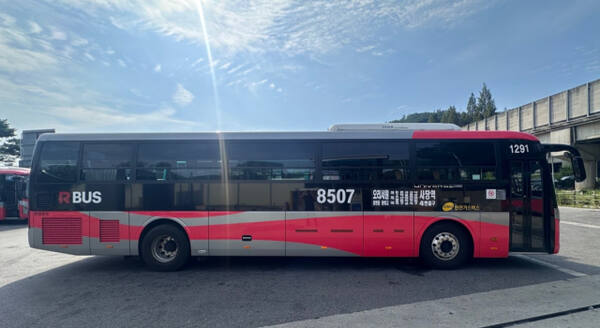 광명~사당역 운행 8507번 버스. 광명시 제공
