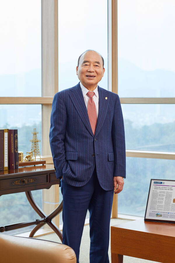 이봉관 서희건설 회장. 서희건설