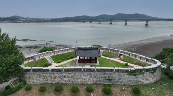 1860년대 열강과 외세의 침략을 최일선에서 막아섰던 호국의 현장인 인천 강화군 초지돈대 전경. 조병석 기자