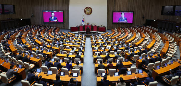 국회 예산안조정소위원회 관련 이미지