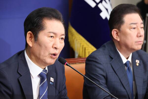 정치권 공방 관련 이미지