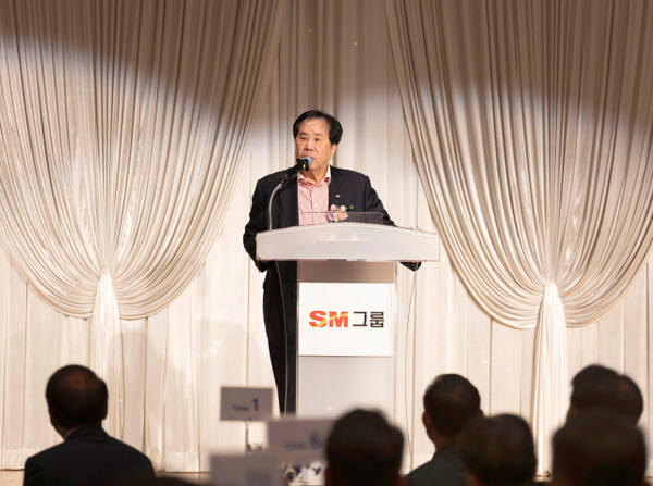 SM그룹, 건설 협력사 정기간담회...우오현 회장 "멀리 가려면 함께 가야... - 뉴스 썸네일 이미지
