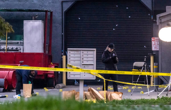 캘리포니아 스톡턴 총격 사건 현장. 연합뉴스