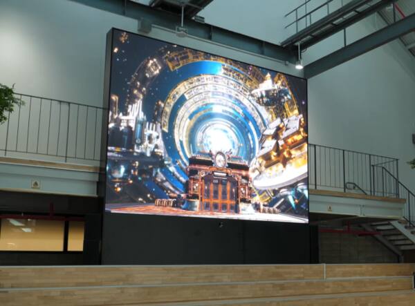 인천 상상플랫폼에 설치한 르네상스 상상포털. 쿼드비 제공