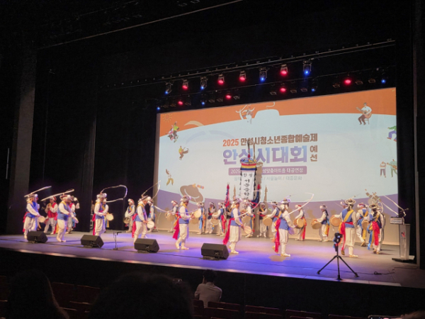 안성 서운중, '소규모 학교' 강점 살려 잠재력 키운다 [꿈꾸는 경기교... - 뉴스 썸네일 이미지