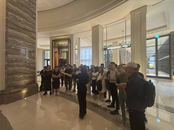 중국 유력 여행사들이 인천 중구 영종도의 복합리조트 파라다이스시티에서 팸투어를 하고 있다. 관광공사 제공