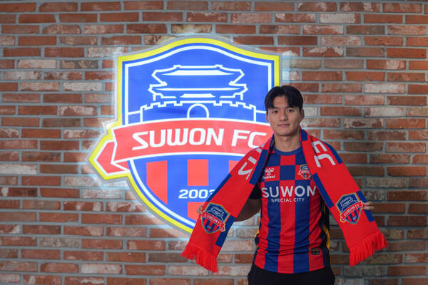 프로축구 K리그2 수원FC에 합류한 구본철. 수원FC 제공