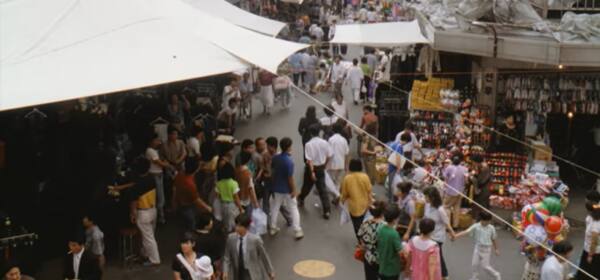 Itaewon’s Counterfeit Culture: From “Ross Bun” to YouTube “SA Grade” – A 40-Year Investigation Itaewon’s Counterfeit Culture: From “Ross Bun” to YouTube “SA Grade” – A 40-Year Investigation