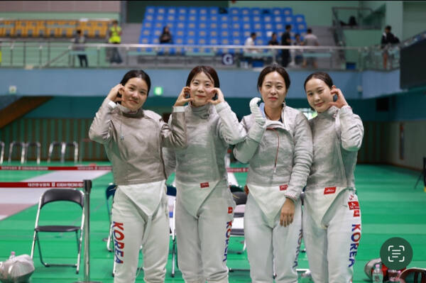 인천 중구 펜싱팀, 전국대회 우승 등 '메달 풍년'...단체전 최강 입증 - 뉴스 썸네일 이미지