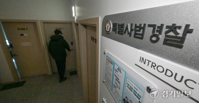 브랜드 업계, 소비자 "기업·경제 좀먹는 '짝퉁시장' 차단 시급" [내... - 뉴스 썸네일 이미지