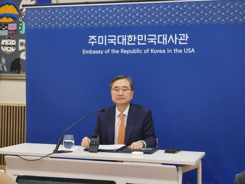 조현 외교부 장관이 5일(현지시간) 미국 워싱턴DC의 주미한국대사관에서 방미 결과를 설명하는 간담회에 참석했다. 연합뉴스