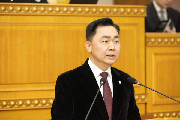 정희태 양주시의원이 대표발의한 건의안에 대해 제안설명을 하고 있다. 양주시의회 제공