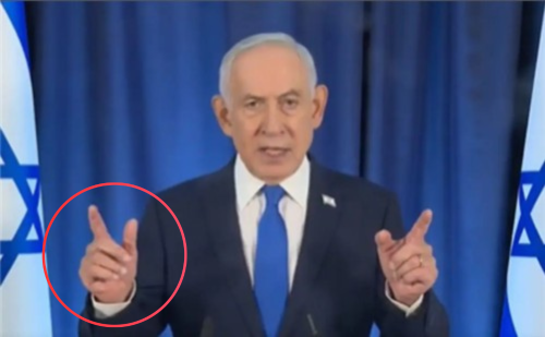 이스라엘 총리 네타냐후 사망설 도는 이유가 손가락 6개 때문이라고?