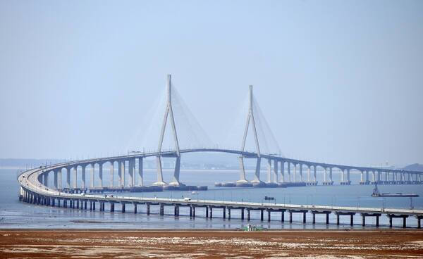 인천대교에서 60대 보수 유튜버가 사망했다는데 무슨 일이야?