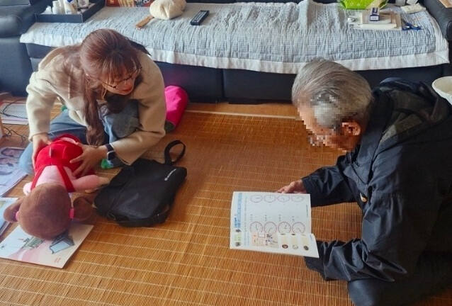 파주시, AI 돌봄인형으로 독거 어르신 안전 지킨다