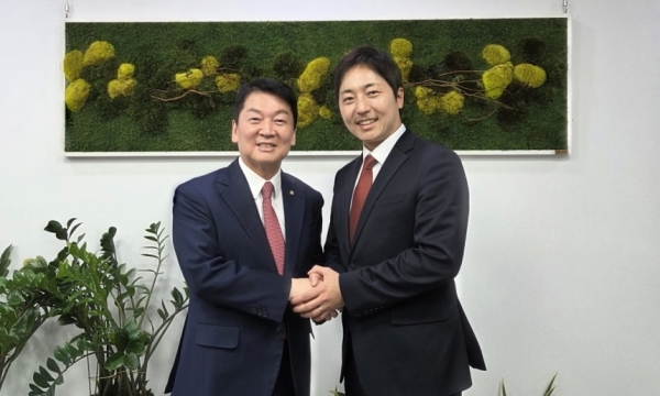 이성배, 안철수와 회동…‘원팀 행보’ 속 AI 경쟁력 부각