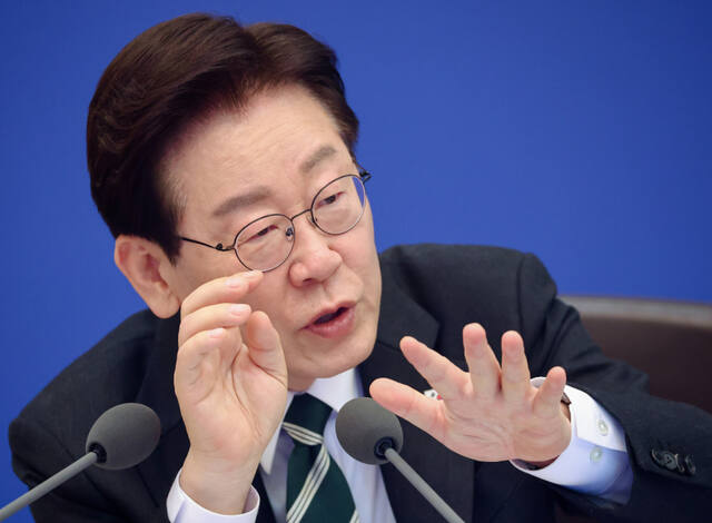 이재명 대통령이 28일 청와대에서 열린 국무회의 겸 비상경제점검회의에서 발언하고 있다. 연합뉴스
