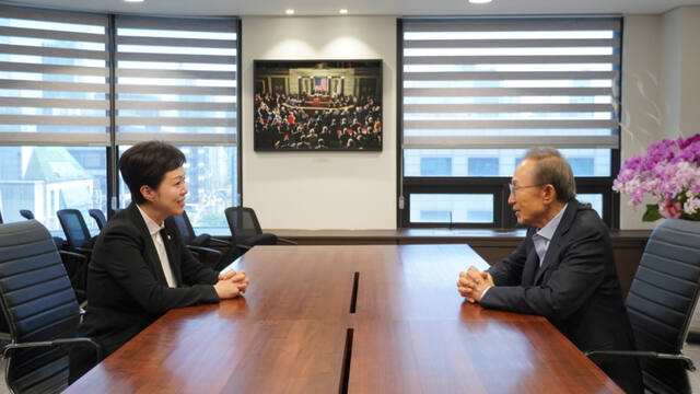 김은혜, 이명박 전 대통령 예방... "이기는 선거" 당부 들어