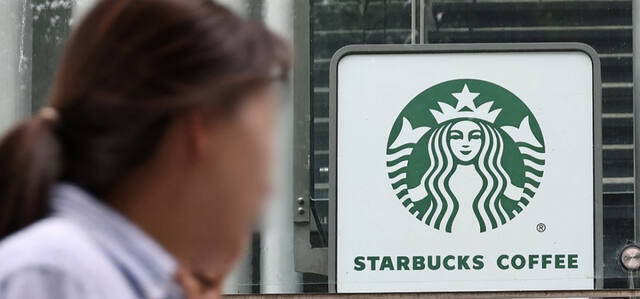 Starbucks Korea Halts Prepaid Card Sales to Prevent Refund Abuse