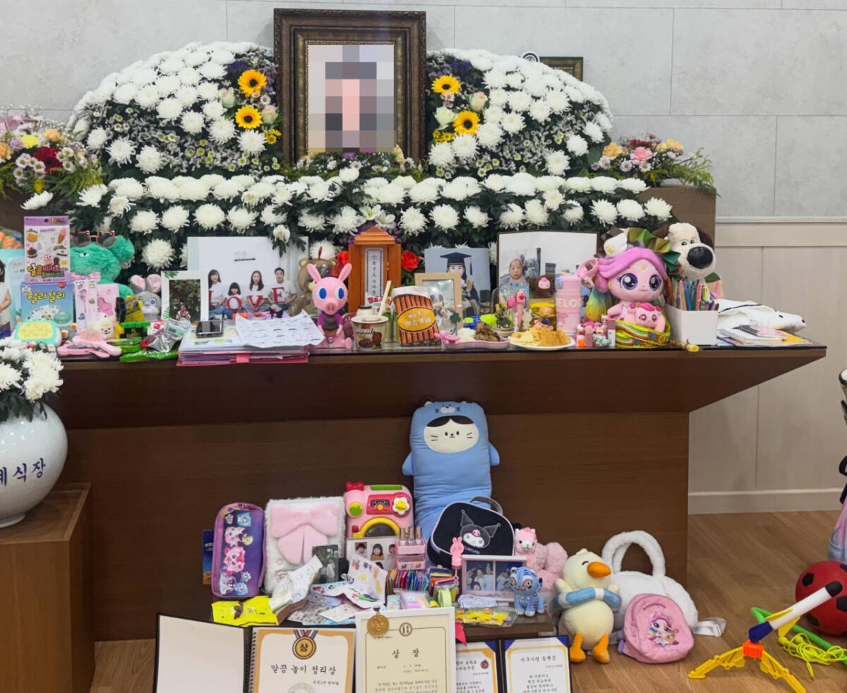 “어른들이 못 지켜 미안해”…일산 워터파크 사망 7세 여아에 추모 이...