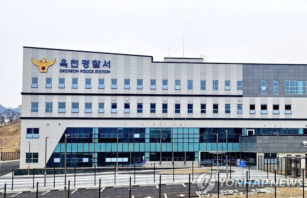 주차하다 90대 시어머니 친 며느리… "차에서 내려서야 알았다"