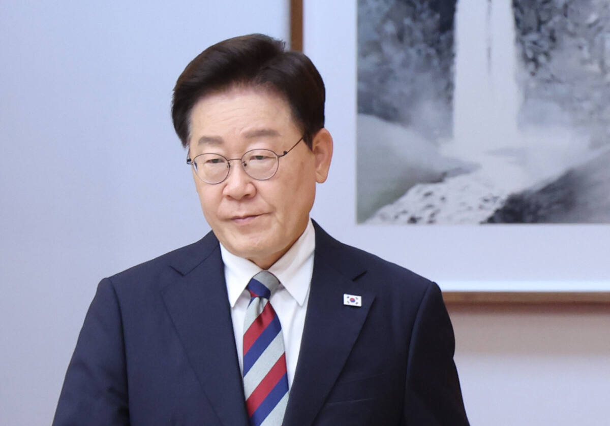 이재명 "대통령 4년 중임제로 변경... 내 임기 줄여서라도 추진"